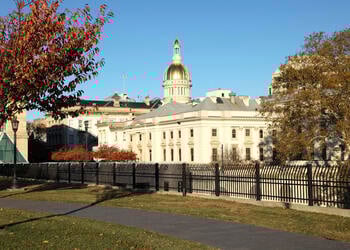 new-jersey-capital-building_Hubspot Feature